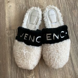 Givenchy Sherpa Slides, size 37 1/2